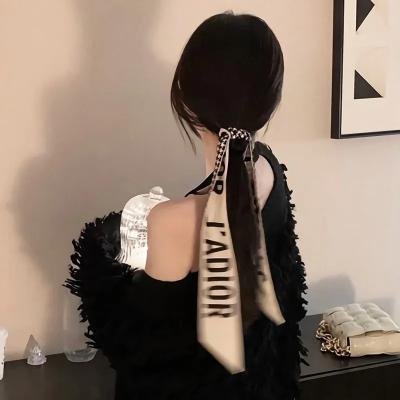 奇怪的婚姻